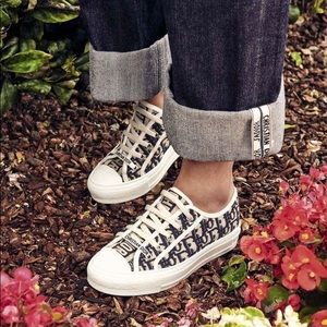 Walk n Dior sneakers